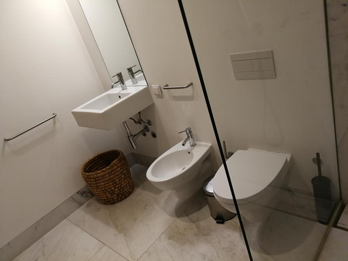 Chiado Downtown Apartment Lisbon Luaran gambar